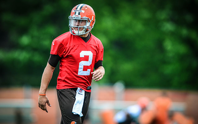 Brian Hoyer, not Johnny Manziel, is 'the guy,' according to Paul Kruger. (USATSI)