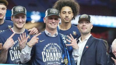 Dan Hurley Turns Down Lakers, Opts To Stay At UConn