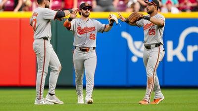 Highlights: Orioles Handle Reds In Sunday Matchup