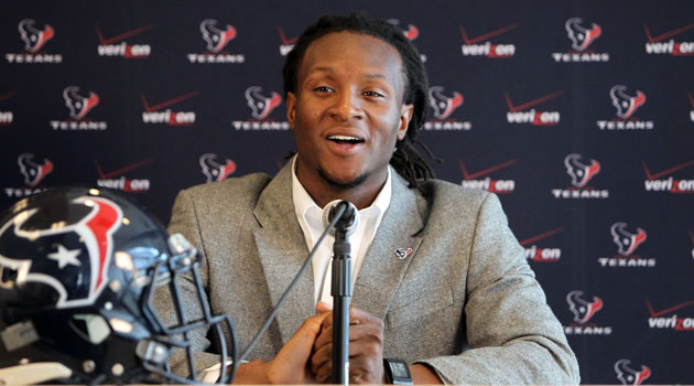 Houston reportedly signed DeAndre Hopkins to a four-year deal.(USATSI)
