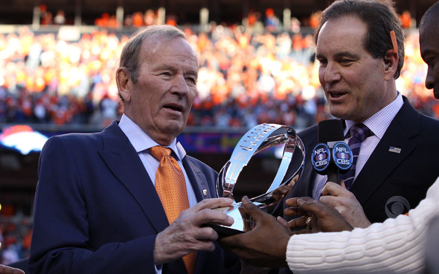Pat Bowlen wants his team to stay in his family. (USATSI)