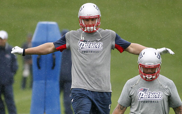 'All signs point' to Rob Gronkowski being ready to play Week 1.