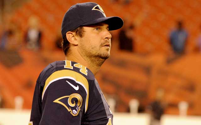 Shaun Hill steps in for the injured Sam Bradford in St. Louis.